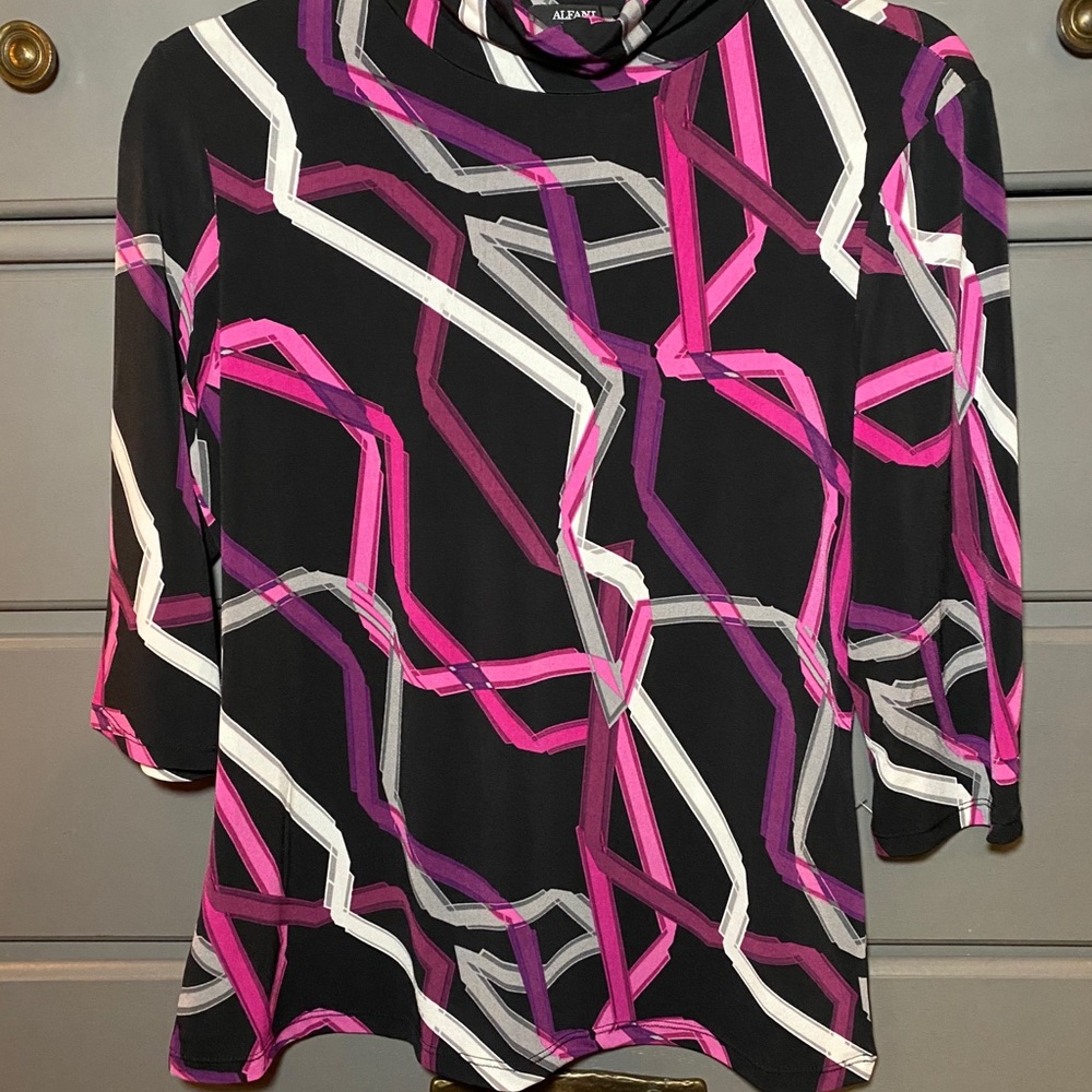 Pink,Grey,White,Black Shirt